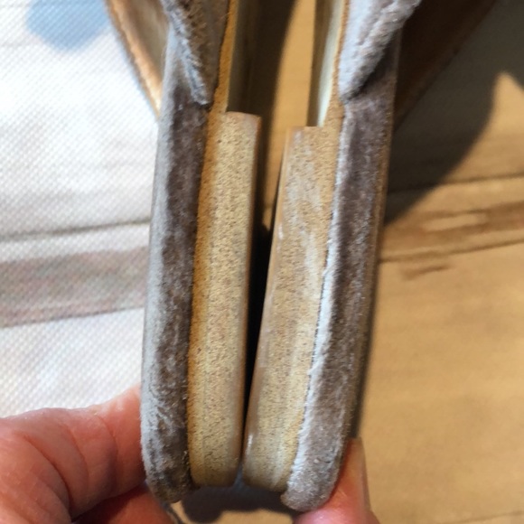 JEFFREY CAMPBELL VELVET MULES W/ BOW SIZE 9.5 - Picture 5 of 7